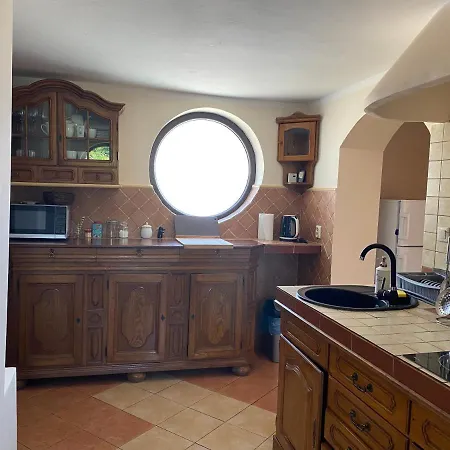 Mirabelka Casa de Férias